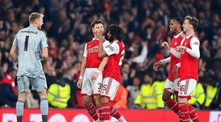 年足球的深 年足球的深